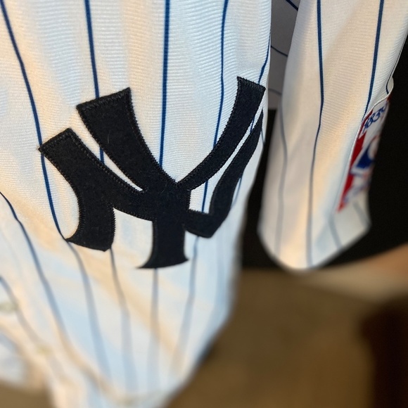 Joe Dimaggio, Cooperstown Collection 1939 New York Yankees Jersey NWT - Picture 6 of 15